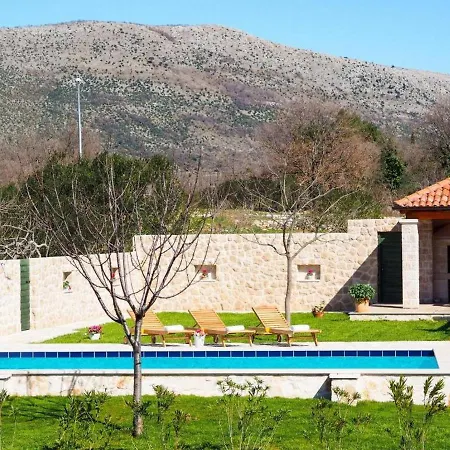 Villa Antonija *
