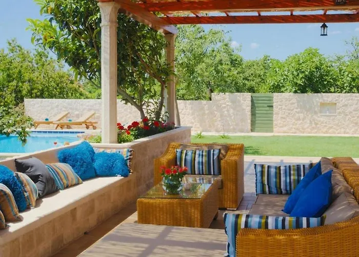 Antonija Villa Čilipi